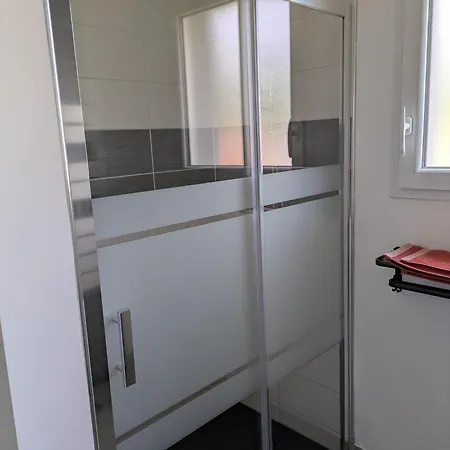 בית נופש Maison Recente 6 Personnes ארגלס-גזוסט